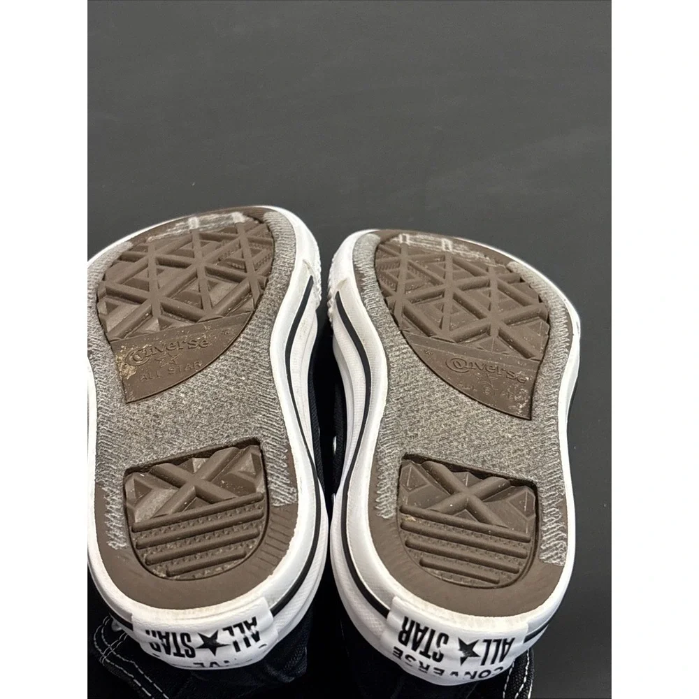 Converse Chuck Taylor All Star High Top Youth 11.5 Black Canvas Sneakers 3J231